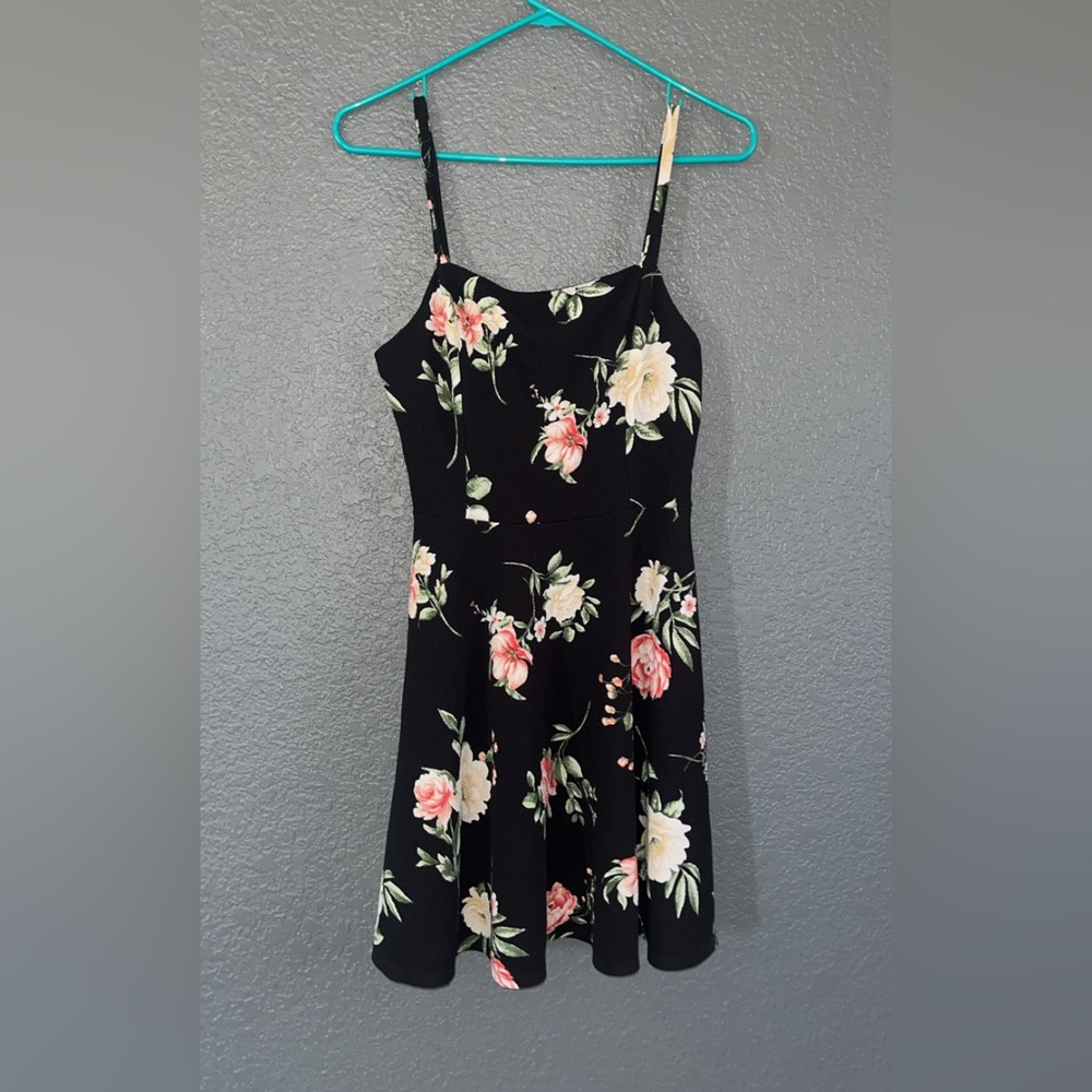 Soprano Black Floral Mini Dress